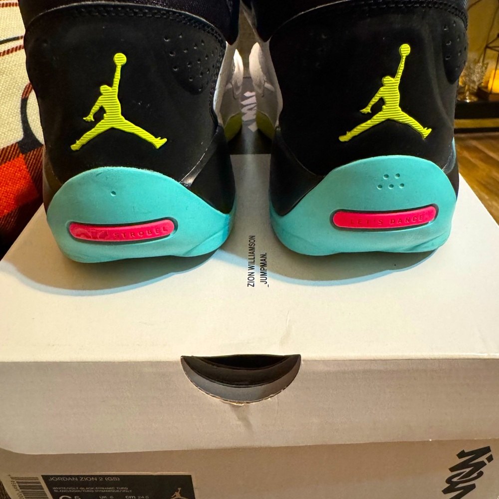 Jordan Zion 2 (GS)